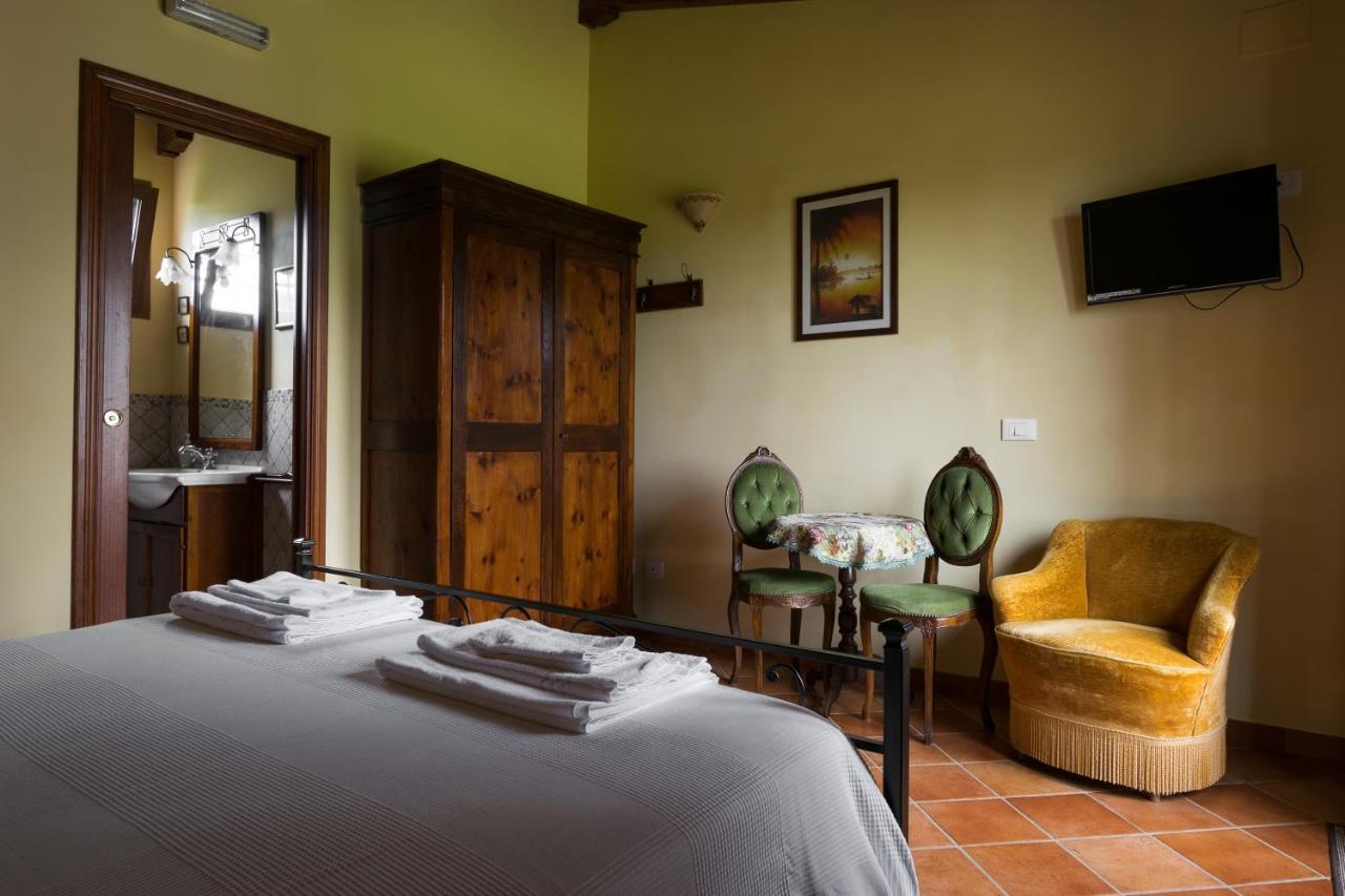 Agriturismo Il Poggio Vetralla Bagian luar foto