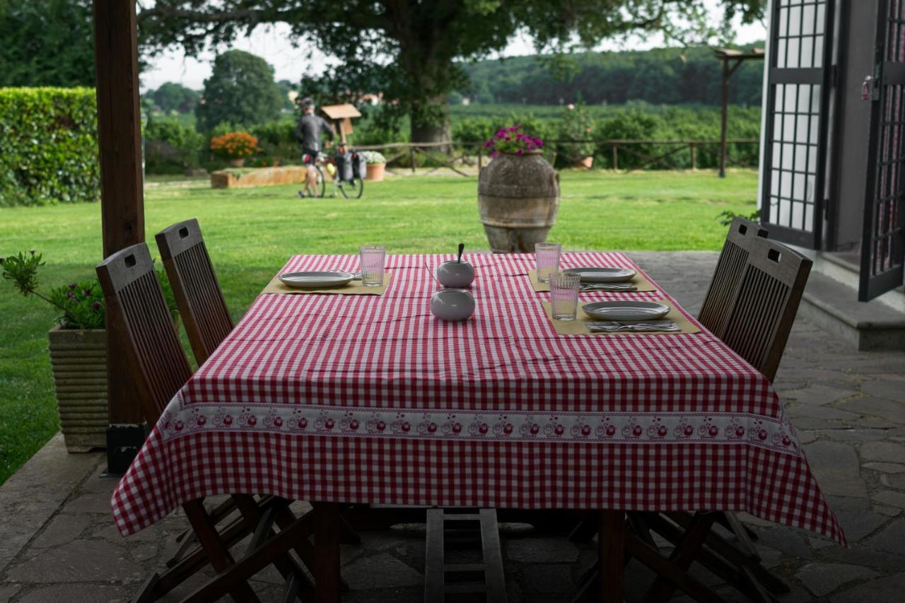 Agriturismo Il Poggio Vetralla Bagian luar foto